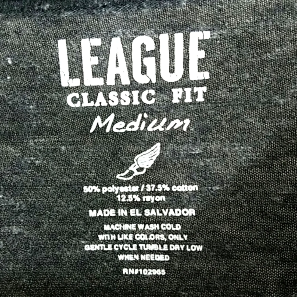 Tshirt graphic print Patriots short sleeve Mens gray black football team EUC - Picture 5 of 7